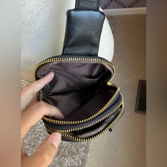 Black Leather Crossbody Travel Bag - Picture 14 of 15